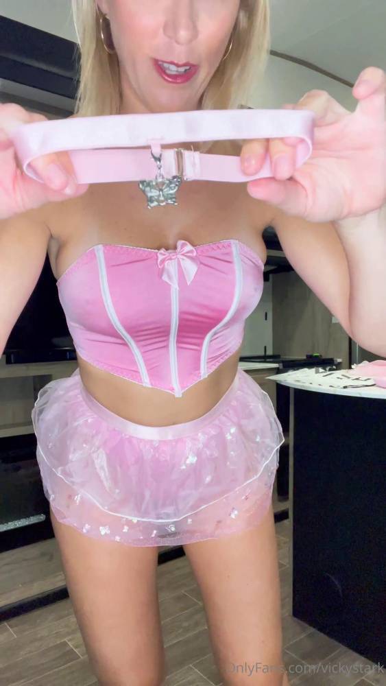 Vicky Stark Nude Pink Costumes Try On Onlyfans Video Leaked - #12