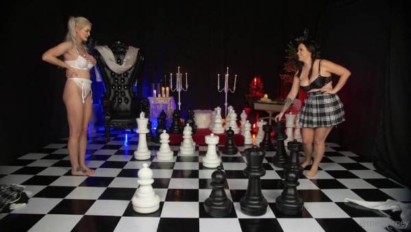 Meg Turney Danielle DeNicola Chess Strip Onlyfans Video Leaked