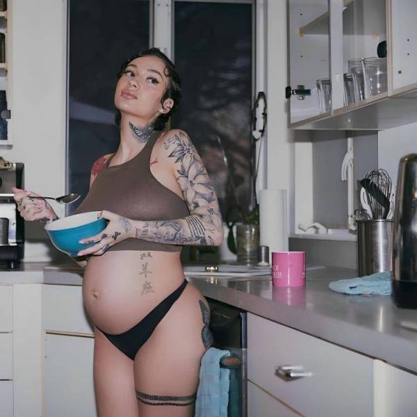 Bhad Bhabie Nude Busty Pregnant Onlyfans Set Leaked