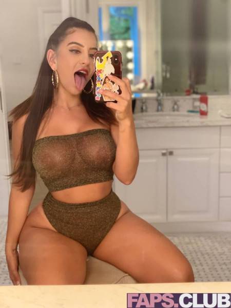 Lenatheplug Nude OnlyFans Leaks (26 Photos)