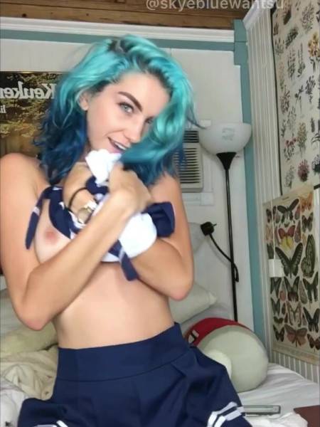 Skye Blue beautiful blue hair girl masturbation