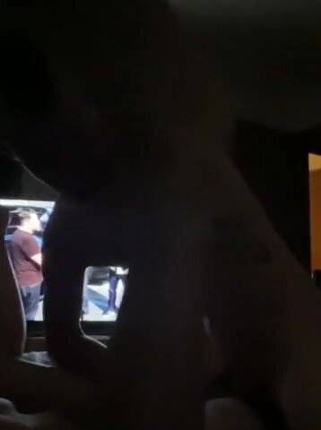 Fucks Hard On Webcam